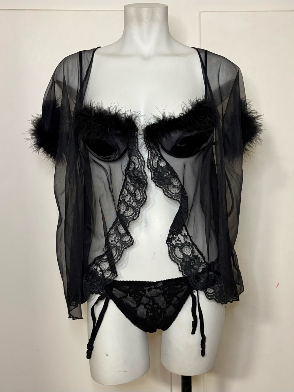 Vintage 90s Duet Feather Trim Sexy 3 Piece Lingerie Set Robe Babydoll Top Panty